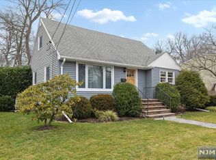 850 Manhattan Ave, Township Of Washington, NJ 07676