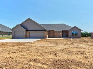 4009 Wagon Dr, Stillwater, OK 74074