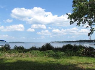 8914 Beach Rd, Brewerton, NY 13029