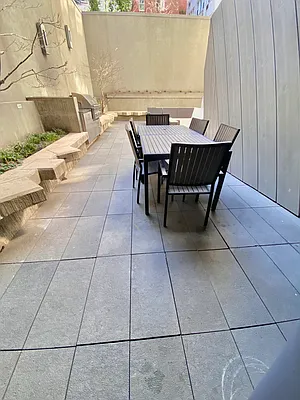 Rented by Square Realty Global Inc | media 19