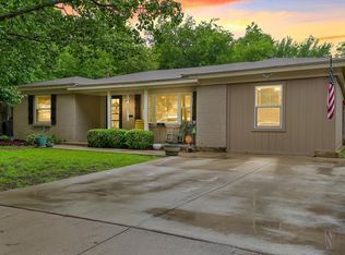 504 Parkside Dr, White Settlement, TX 76108