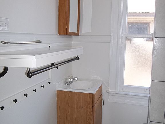 Upstairs Bath