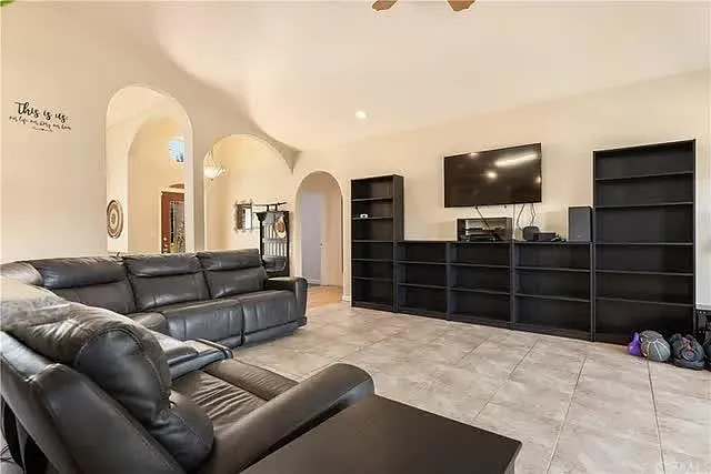10692 Sunset Ridge Dr — Photo 5
