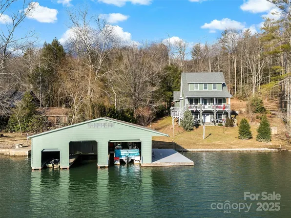 300 Lake Shore Dr, Marion, NC 28752