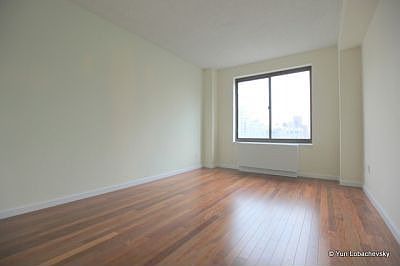 2nd image of 200 E 11th St APT 4B