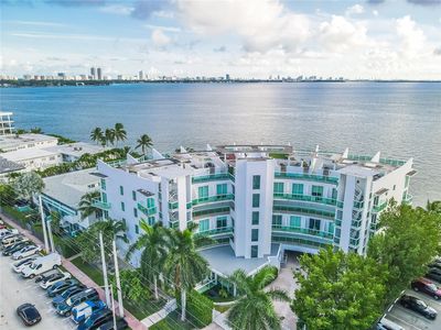 2000 Bay Dr APT 402, Miami Beach, FL, 33141