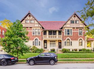 321 Rosedale Ave UNIT 302, Saint Louis, MO 63112