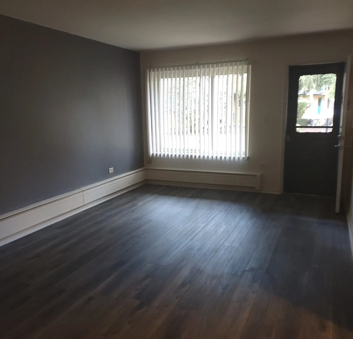 Timberlane Apartments — Photo 3