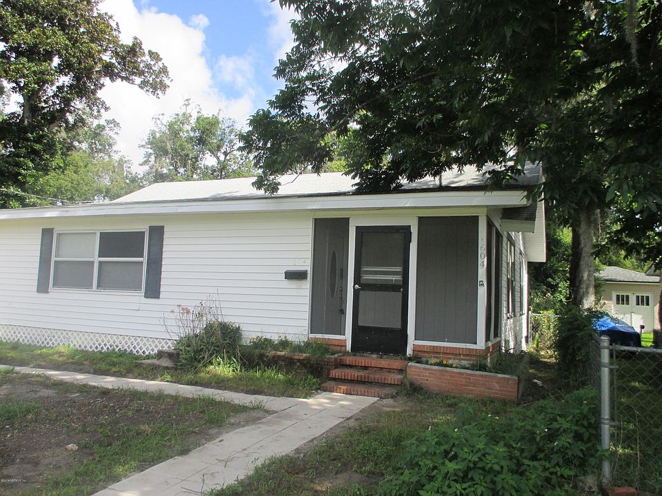 1st image of 604 North St