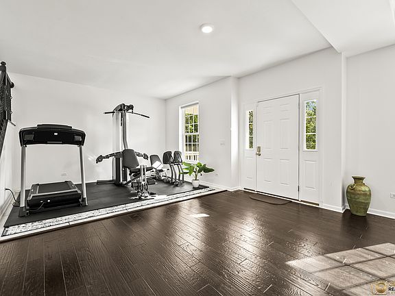 4th image of 6 Lake Vista Ct
