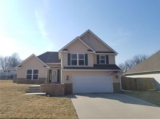 4504 Libby Ln, Saint Joseph, MO 64503
