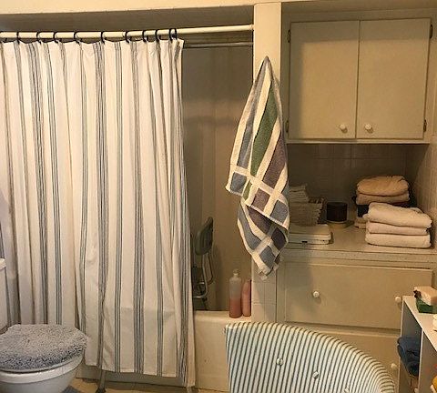 3rd image of 267 W 5th St