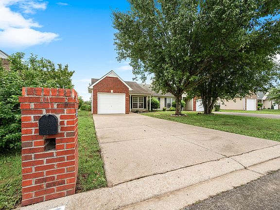 2nd image of 2055 Stoney Meadow Dr