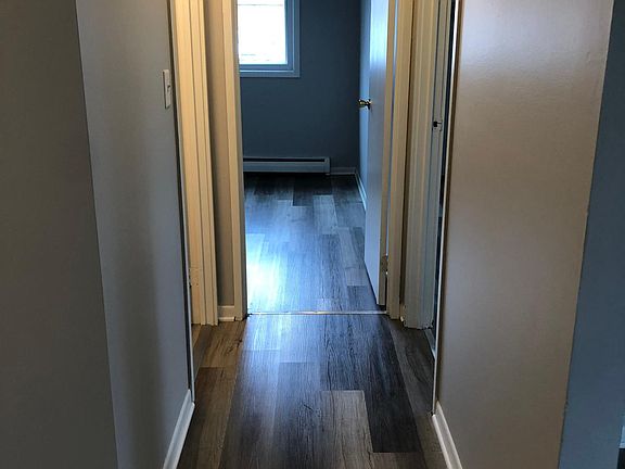5th image of 148 Orchard Ct #2