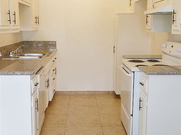 Kitchen1