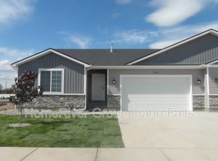 3315 E Kathaway Ln, Ammon, ID 83406