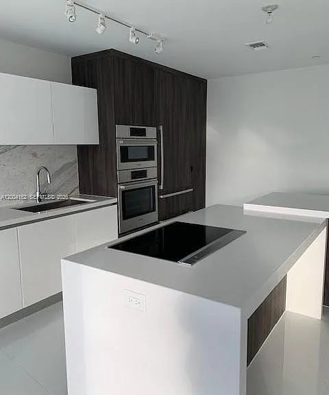 851 NE 1st Ave #2110 — Photo 2
