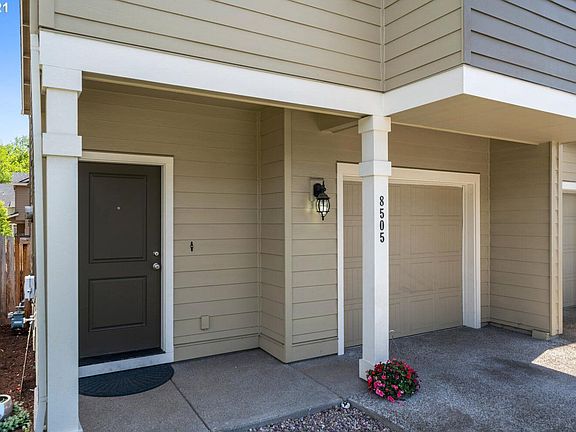 3rd image of 8505 NE 13th Pl