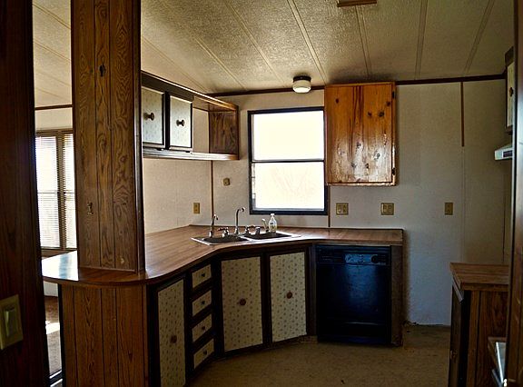 5th image of 9521 W 20th St