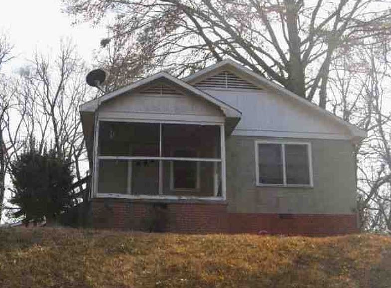 1st image of 1712 South St
