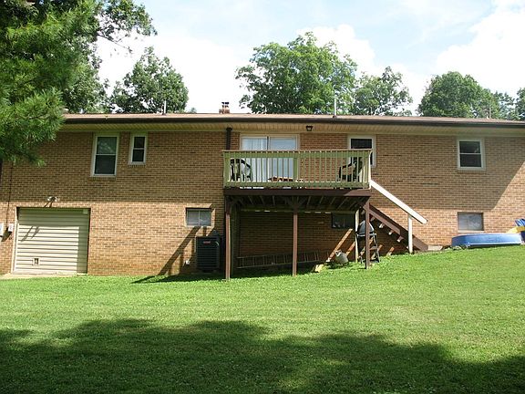 4th image of 94 Oakland Hts