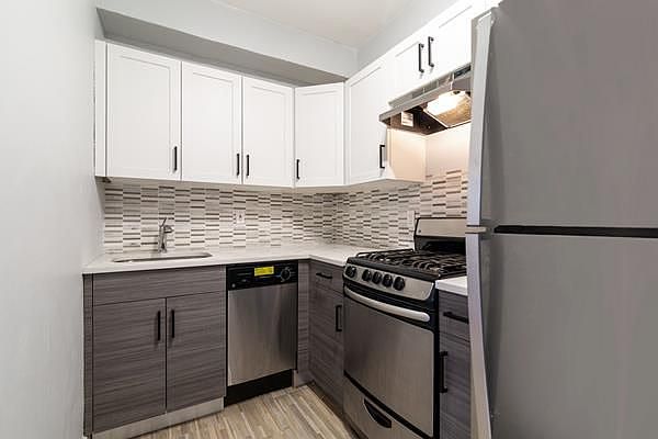 1st image of 8380 118th St APT 5F
