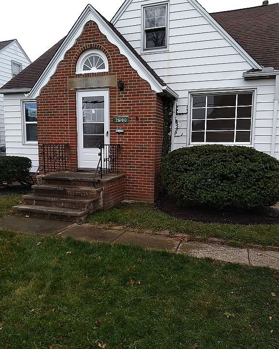 1st image of 26100 Forestview Ave