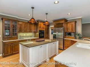 20 S Lakeside Blvd, Wichita, KS 67207