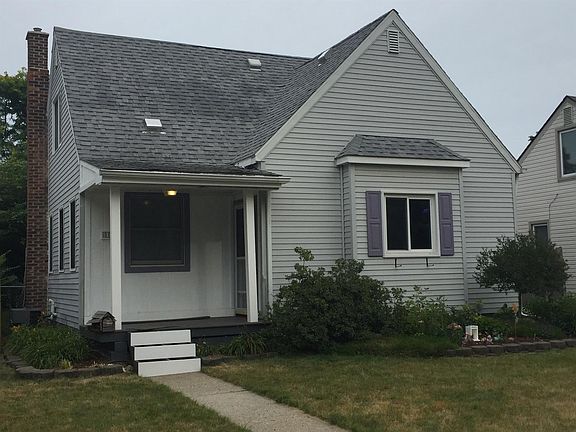 2nd image of 815 Charles St