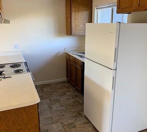 4th image of 2155 Park Marina Dr APT 36