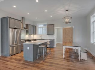 518 Bennett St, Charlottesville, VA 22901