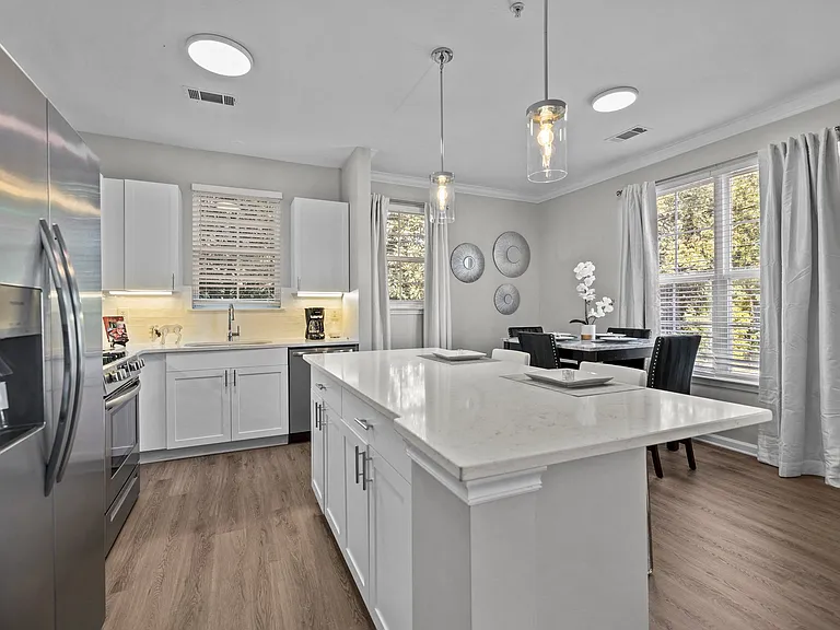 Magnolia Heights — Photo 15
