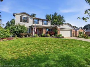 45870 Turtlehead Dr, Plymouth, MI 48170