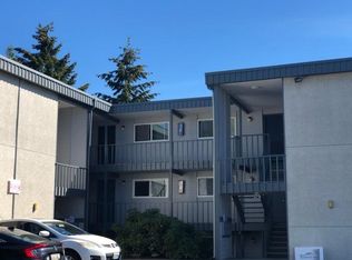 443 SW 156th St #203, Seattle, WA 98166