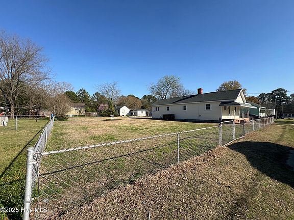 3rd image of 504 Creech Street