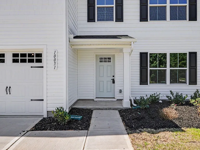 10051 Florentine Way — Photo 19
