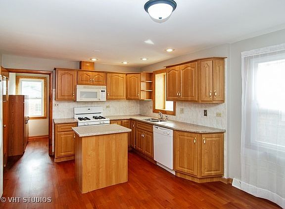 4th image of 4719 S Lavergne Ave