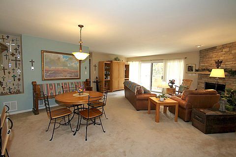 23656 Pondview Pl Bldg 3 002.JPG
