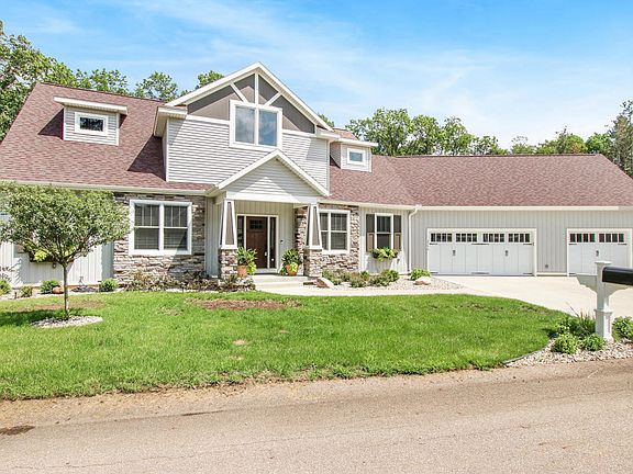 4th image of 2750 Oldrew Cir