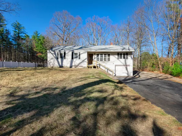 256 Academy Road, Pembroke, NH 03275