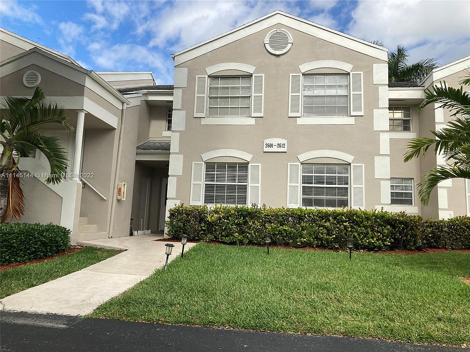 1st image of 2606 SE 21st Ct #203-A