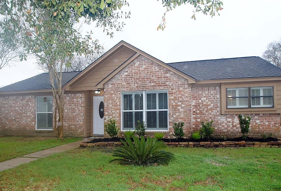 1st image of 22711 Merrymount Dr