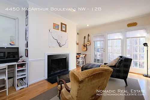 4450 Macarthur Blvd NW #12B Photo 1