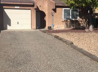 563 Star Villa Cir SE, Rio Rancho, NM 87124