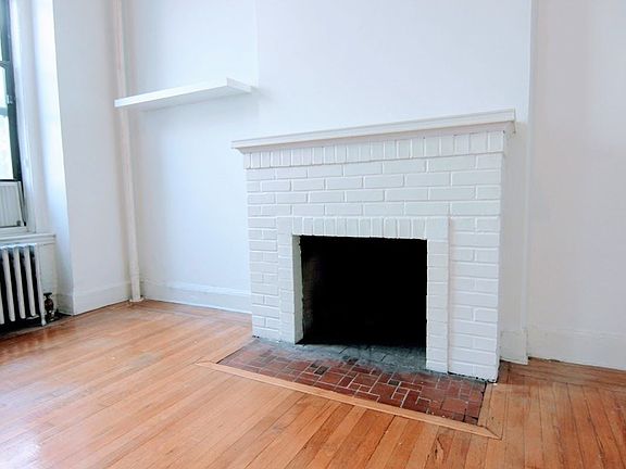 2nd image of 258 W 22nd St APT 2H