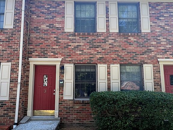 2nd image of 429 Westwood Dr #3