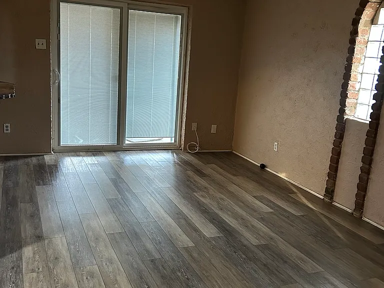 2027 W Cholla St — Photo 6