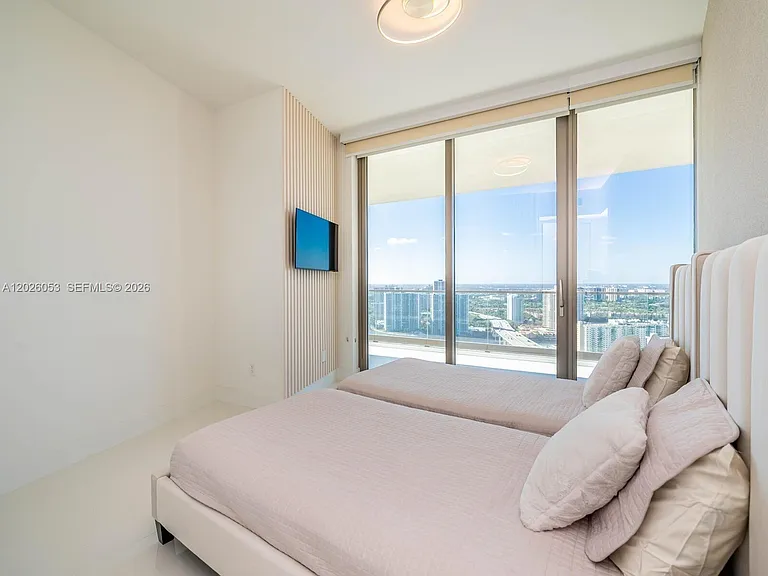 18975 Collins Ave #3105 — Photo 23