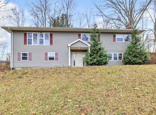 16 Cedar Hill Road, Shelton, CT 06484