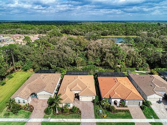 3rd image of 11530 Tapestry Ln